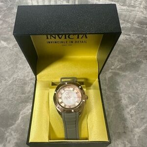 Invicta Venom Women’s 38 MM Rose Gold Dial 100M Japan Movement Silicone Strap